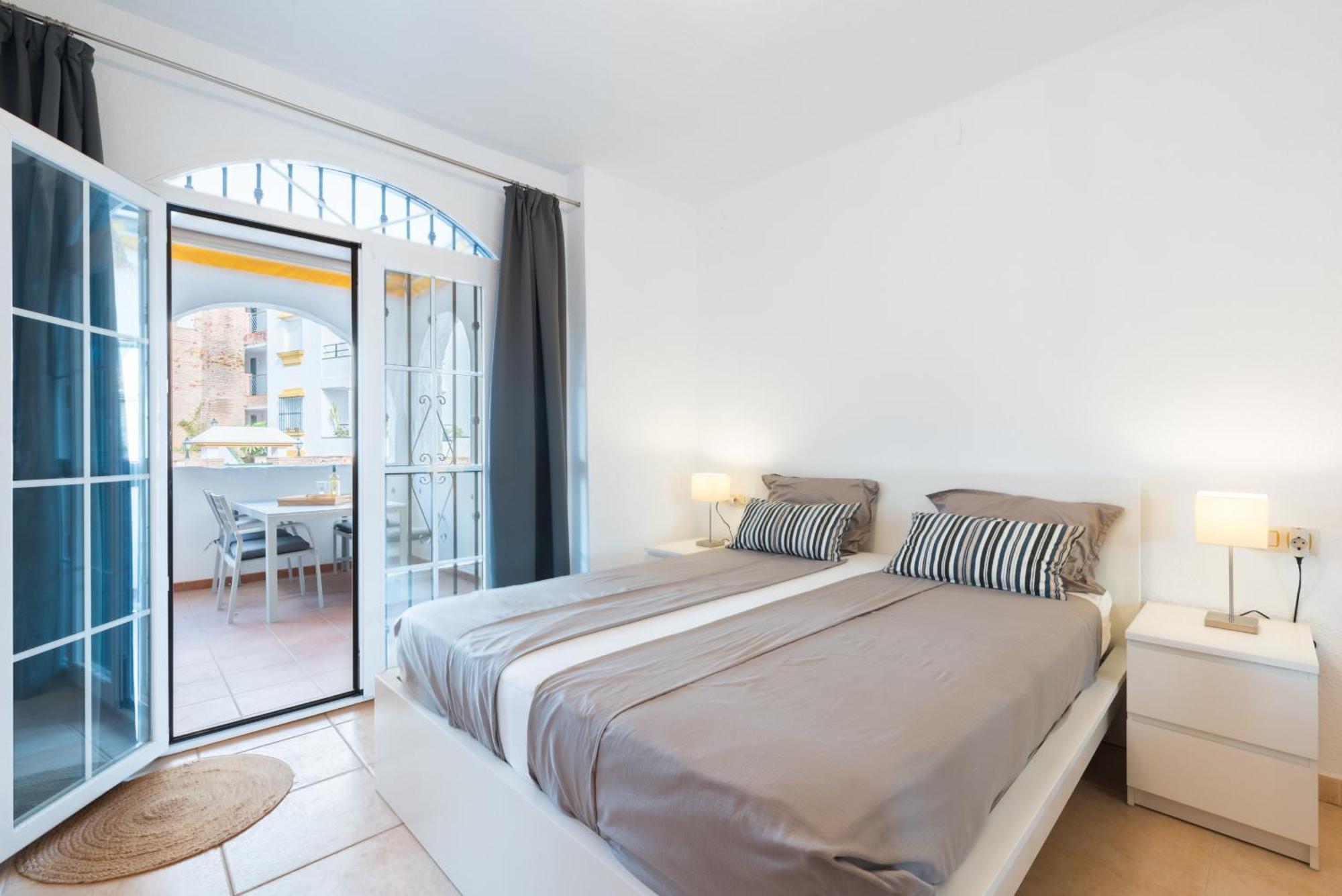 Tio Charles De June - Charming 2 Bedroom *
