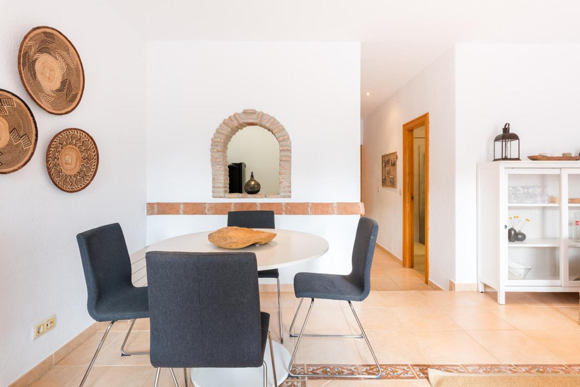 Tio Charles De June - Charming 2 Bedroom * Benalmadena